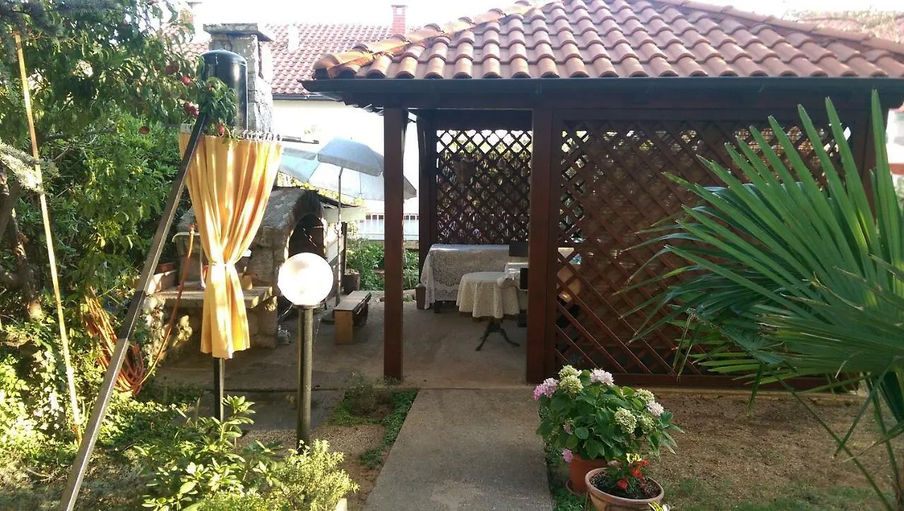 Apartments Golub Krk Town